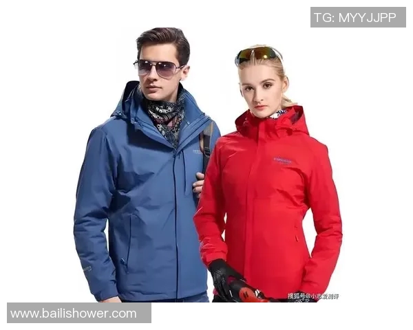 50元冲锋衣成“骑手同款”走红！打工人战袍的性价比之选，低价实用外套测评